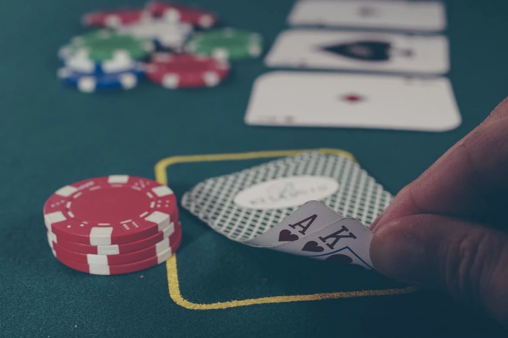 Casinoer flytter over på nettet – spillerne følger med